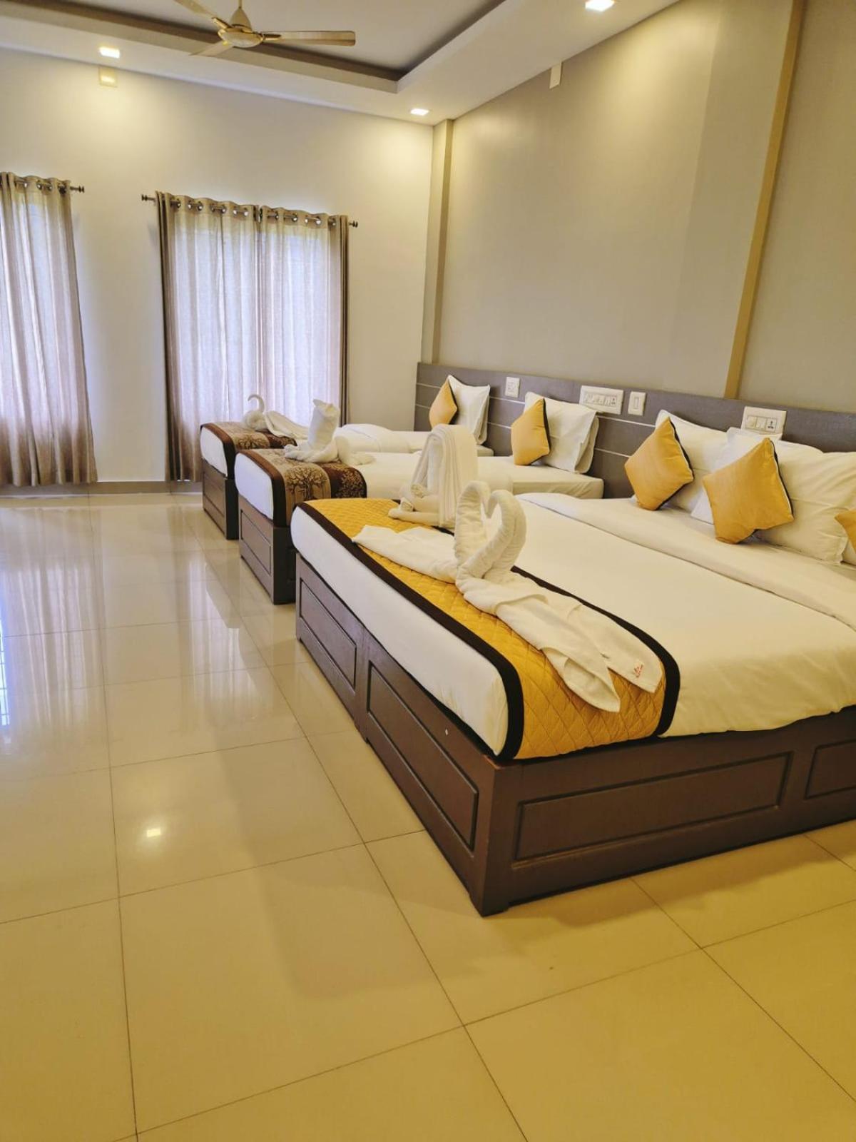 Alfa Inn Nedumbassery Kültér fotó