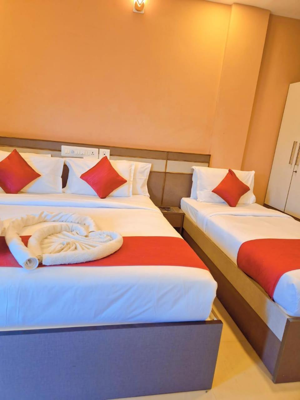 Alfa Inn Nedumbassery Kültér fotó