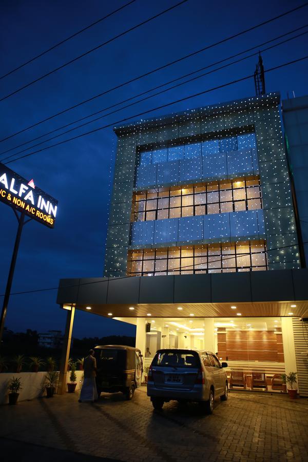 Alfa Inn Nedumbassery Kültér fotó